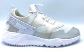 Nike Huarace - White - Size 44