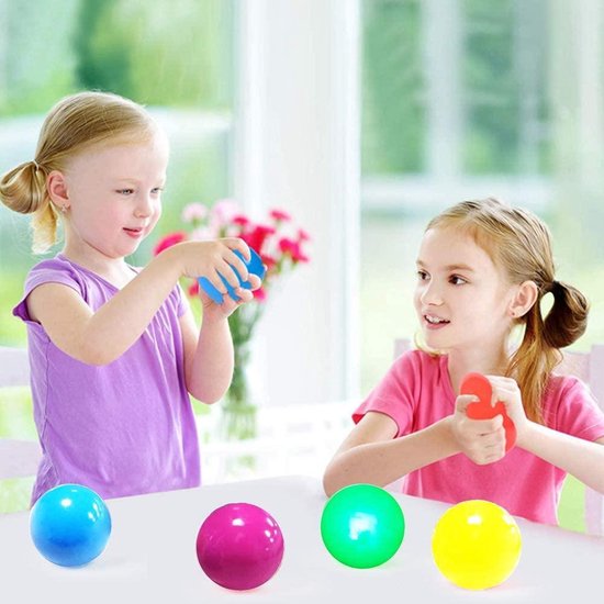 Globbles Balls – Sticky Balls – Globbles Speelgoed – Glow Balls - Stress Verminderend – Speelgoed meisjes/jongens – Set van 4 plakkende balletjes - Merkloos