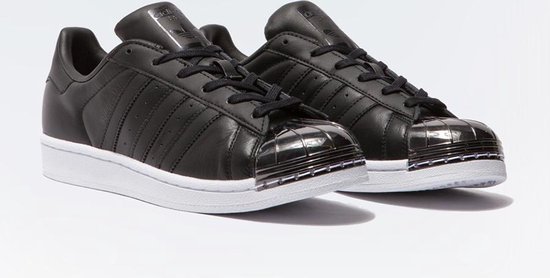 superstar metallic dames zwart
