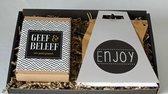 Brievenbus cadeau Enjoy, cadeau man of vrouw, coffee brewer, geef en beleef spel