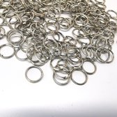 Open ringetje, Ø 7 , antiek zilverkleurig, per 200, mooi voor sieraden aan te hangen.
