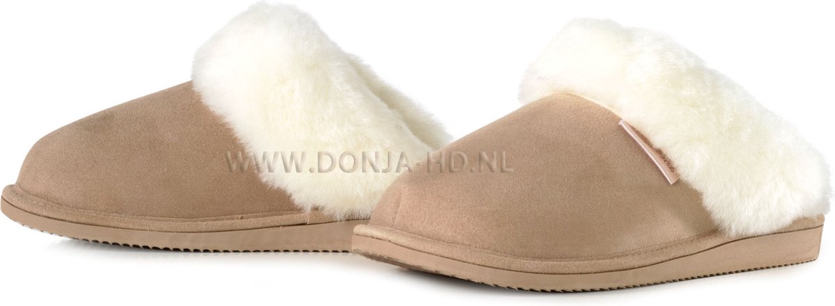 Donja HD Halmstadt lamsvacht schapenvacht pantoffels slippers maat 40