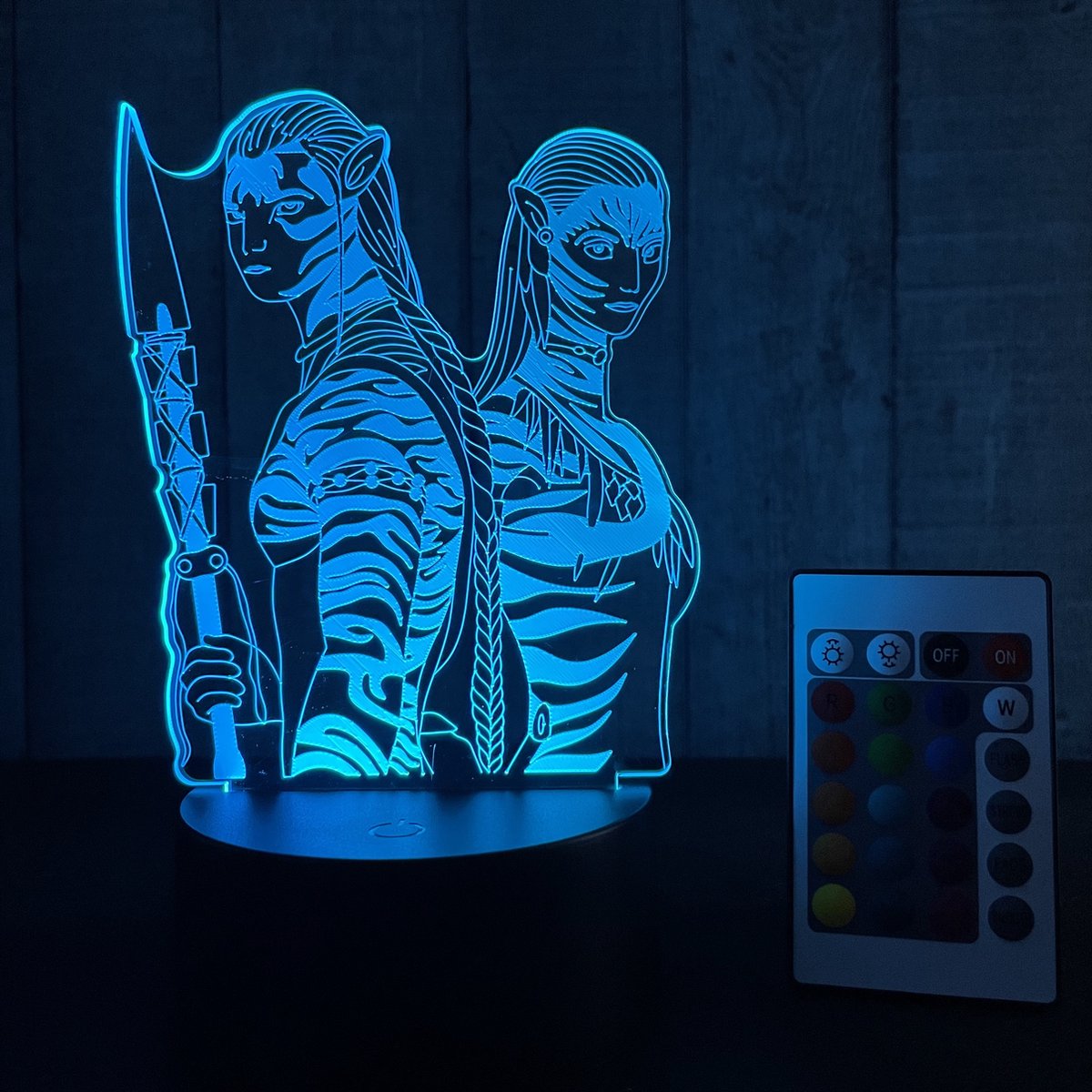 Klarigo® Nachtlamp – 3D LED Lamp Illusie - 16 Kleuren – Bureaulamp – Sfeerlamp - Avatar – Nachtlampje Kinderen – Creative - Afstandsbediening