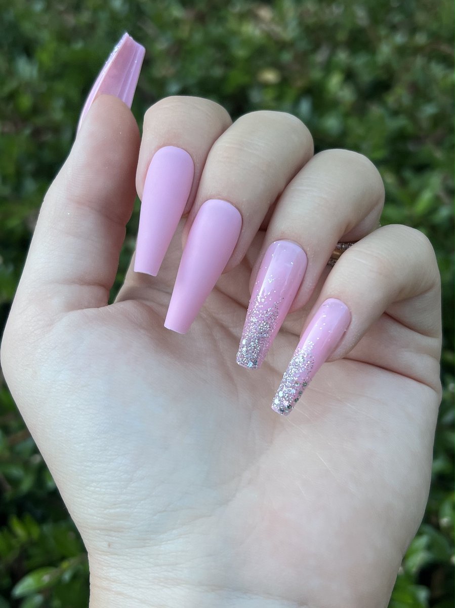 Goedkoopste Roze glitter ombre nagels - plaktabs - plaknagels - lang