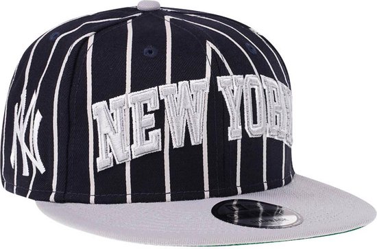 NEW ERA NEW YORK YANKEES CITY ARCH EDITION 9FIFTY SNAPBACK CAP