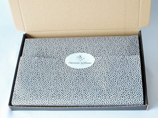 Brievenbus cadeau Jullie worden Opa & Oma - cadeau zwangerschap - cadeau Opa & Oma - slabber zwart - babyslofjes van Luckz — afbeelding 3