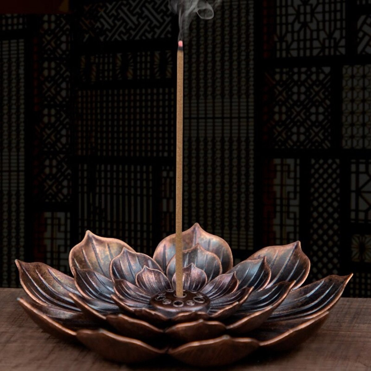 WiseGoods Luxe Wierookhouder Lotus - Wierookbrander - Cadeau - Wierook Houder - Geuren - Woondecoratie - Decoratieve Accessoires