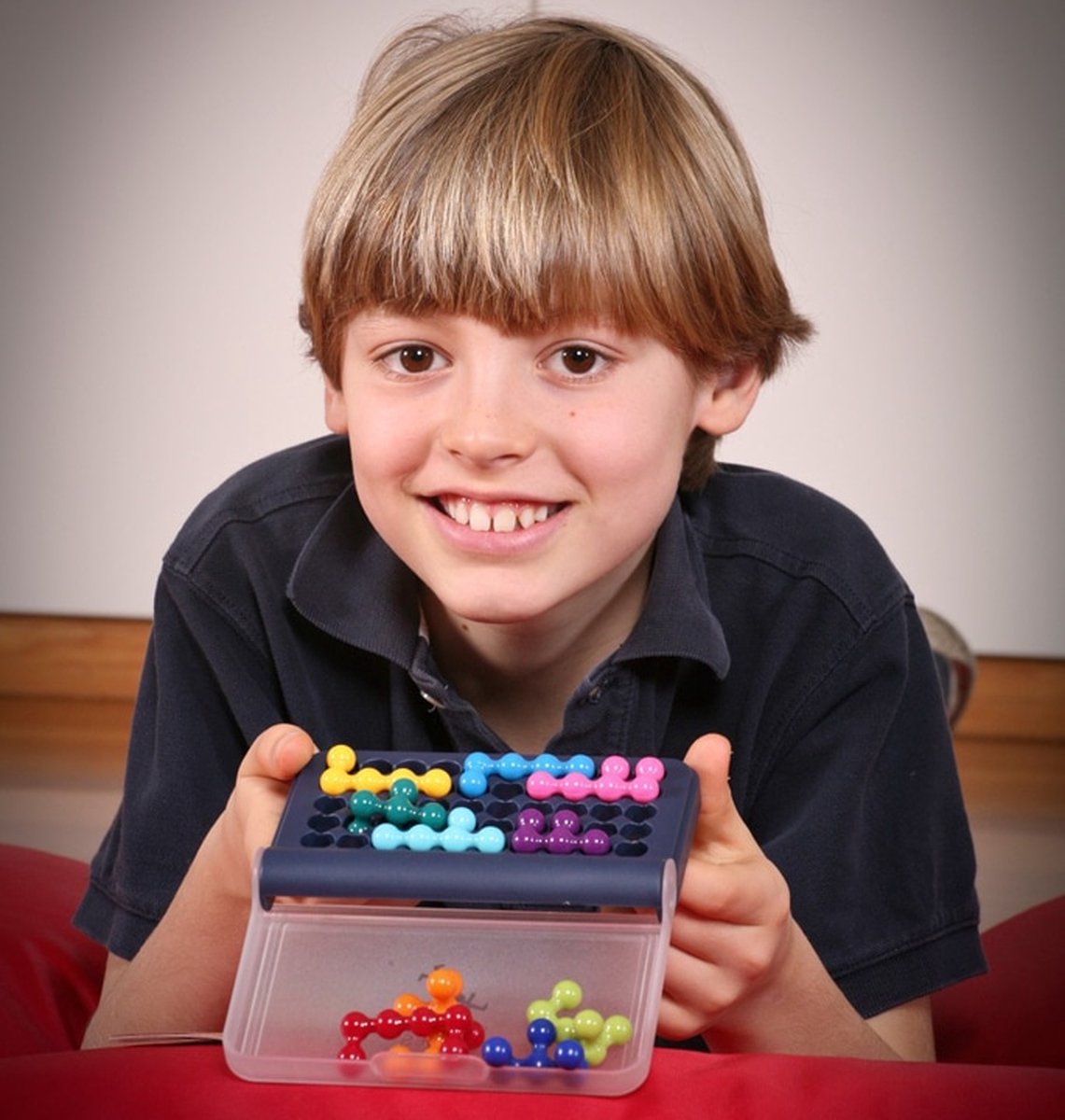 SmartGames IQ Fit - Logisch Denkspel & Reispuzzel - 120 Opdrachten met 3D Puzzelstukken - Educatief Solospel voor Kinderen en Volwassenen - Vanaf 6 Jaar — cadeau in Spellen & Speelgoed - foto 6