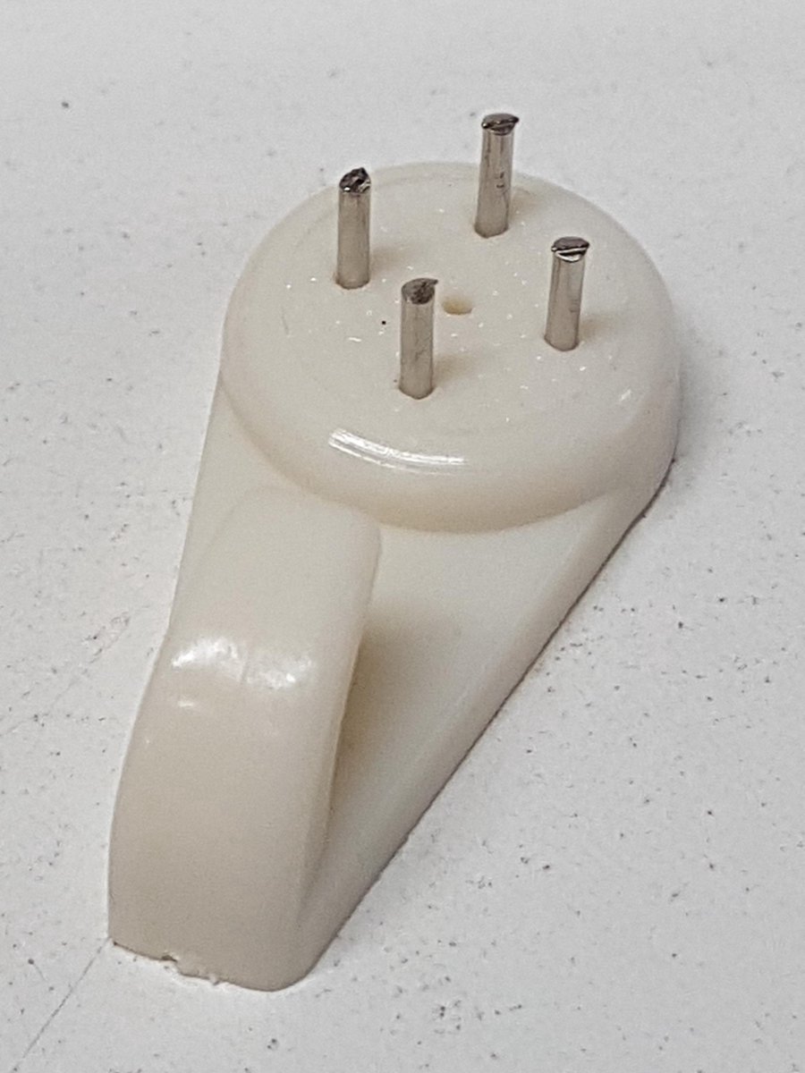 BETONHAAKJES (50 stuks) 30 mm - WIT