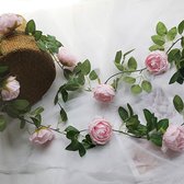 2 Stuks Rozen Slinger Kunstbloemen slinger Balkon decoratie Zomerbloem- 2meter Klimroos licht roze -Bruiloft Decoratie – Trouwen -Trouwdag bloemen