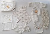 11-delige newborn babykleding giftset in leuke cadeaudoos - Kraamcadeau - Babyshower - Giftset - 0-3mnd