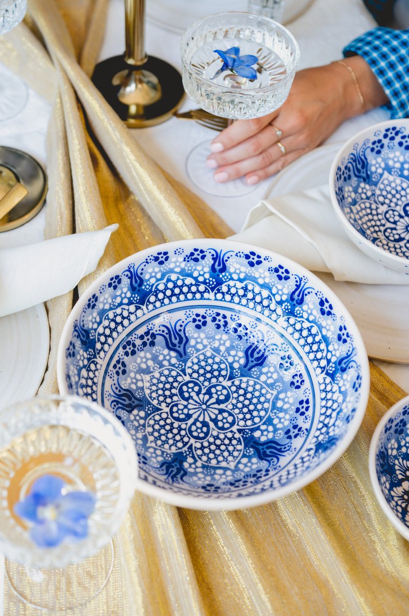 Delfts Blauw - Oriental Blue - Turkse Schalen - Tapas schaaltjes - serviesset - aardewerk schaal - handmade - cadeau - schaaltjes - poefjuh servies - 25 cm x 1 stuk - Sinterklaas -