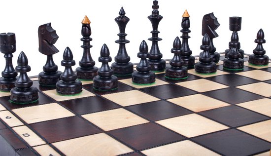 Thumbnail van een extra afbeelding van het spel Chess the Game - Schaakspel met prachtige kersenhouten schaakstukken!