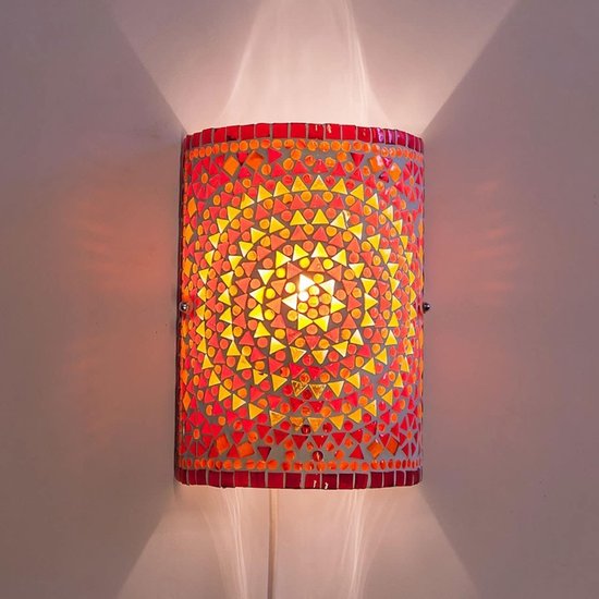 Oosterse mozaïek cilinder wandlamp | 1 lichts | oranje / rood | glas / metaal | 26 cm hoog | eetkamer / woonkamer / slaapkamer lamp | traditioneel / landelijk / sfeervol design