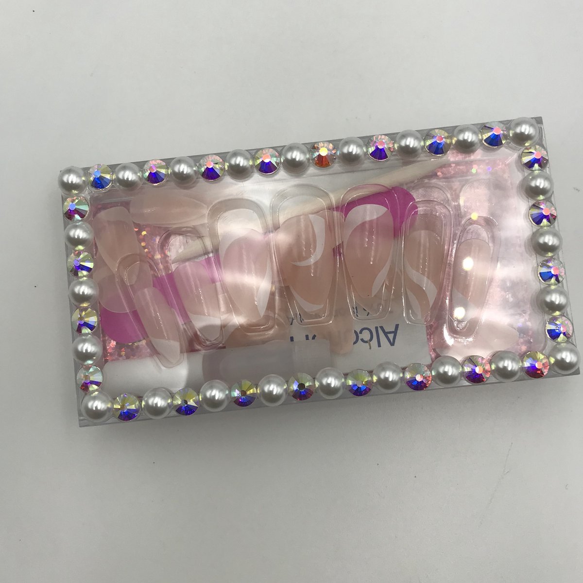 Ongles Artificiels Autocollants TOPModel Beauty And Me - 24 Ongles Avec Paillettes Et Motifs - Sans Colle