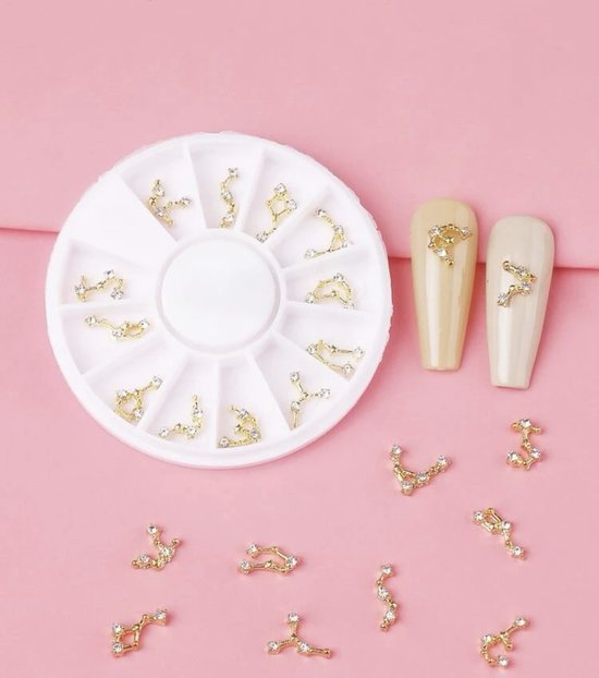 Nagel-Display: 10 Nagel-Tipps In Acryl Für DIY-Farbmischung – Modern & Klar