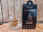 Kerst-Cadeau-Juf-Meester-Stagiëre-Klassenassisstenten-IB-er-Kerst Pakket-Kerstcadeau-Wijn-Water-Glas- Doos-Belgische-Chocolade-Happy New Year-Merry Christmas