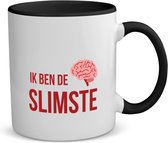 Akyol - ik ben de slimste koffiemok - theemok - zwart - Zelfvertrouwen - iemand die heel slim is - quote - cadeautje voor een slim persoon - nerd - kado - cadeau - gift - geschenk - verrassing - slimme mensen - 350 ML inhoud