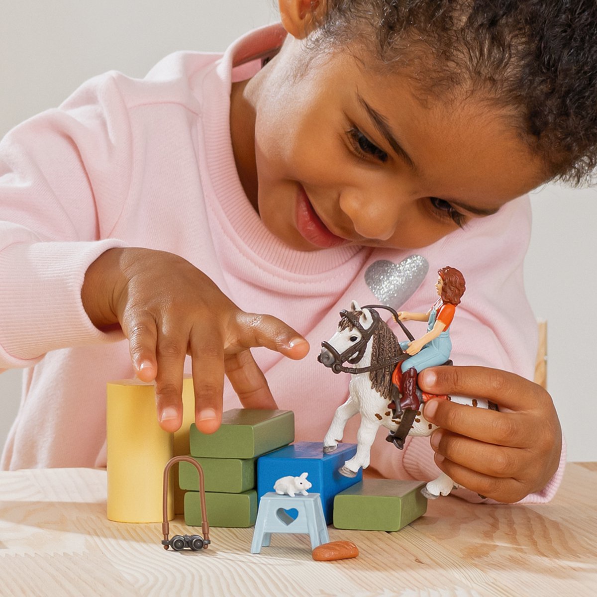 schleich HORSE CLUB - Mia & Spotty - Speelfigurenset - Kinderspeelgoed voor Jongens en Meisjes - 9 Onderdelen — afbeelding 5