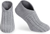 Chaussettes pantoufles Knit Factory Miles - Chaussettes pour femmes et hommes - Pantoufles tricotées - Chaussettes d'intérieur - Grijs clair - 36-40