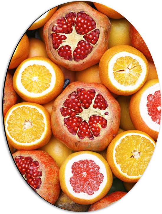 Dibond Ovaal - Fruit - Gesneden - Sinaasappel - Granaatappel - Grapefruit - 42x56 cm Foto op Ovaal (Met Ophangsysteem)