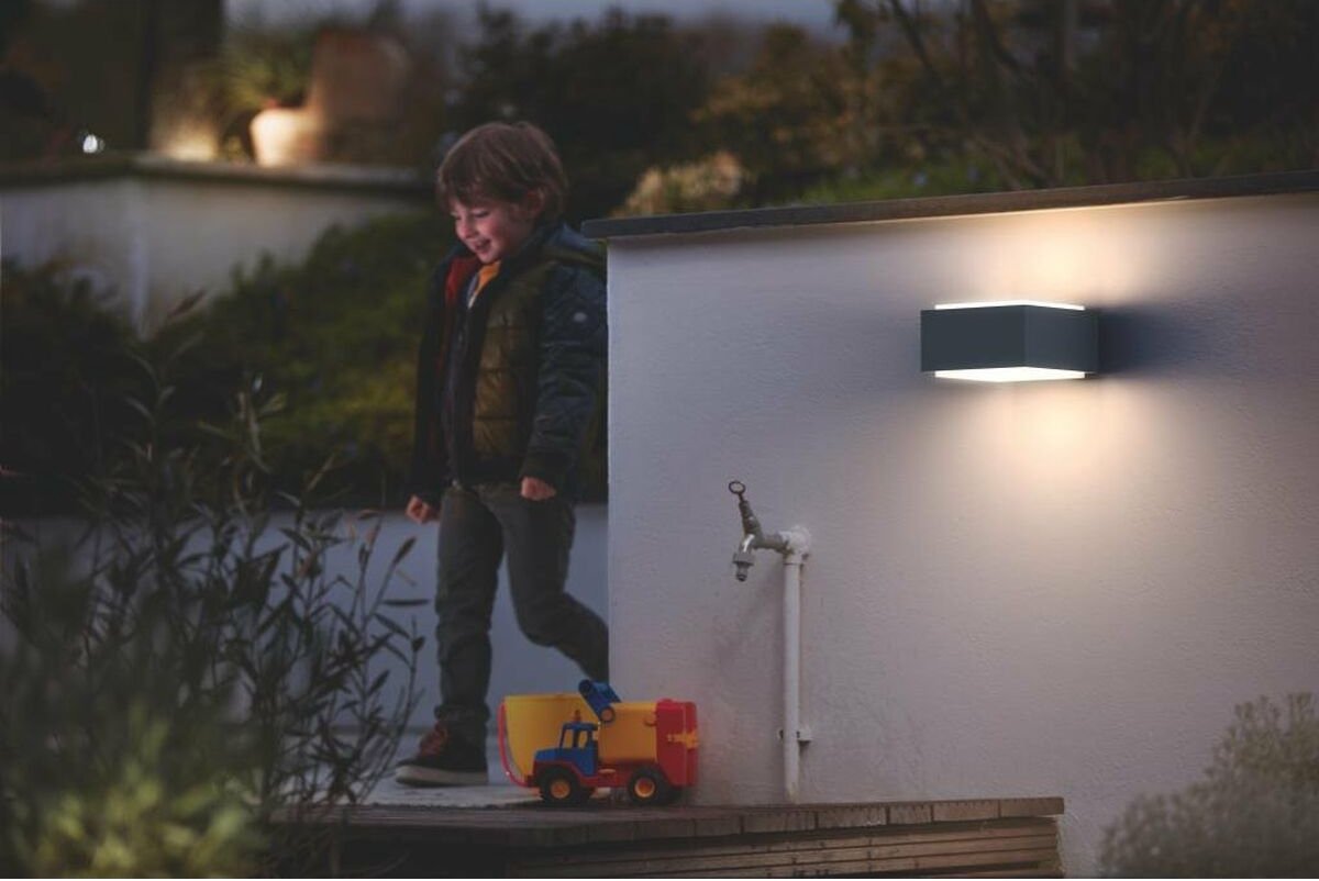 Philips myGarden wandlamp | Bustan | 2700K | Ultra Efficient | IP44 | 3.8W Antraciet Philips