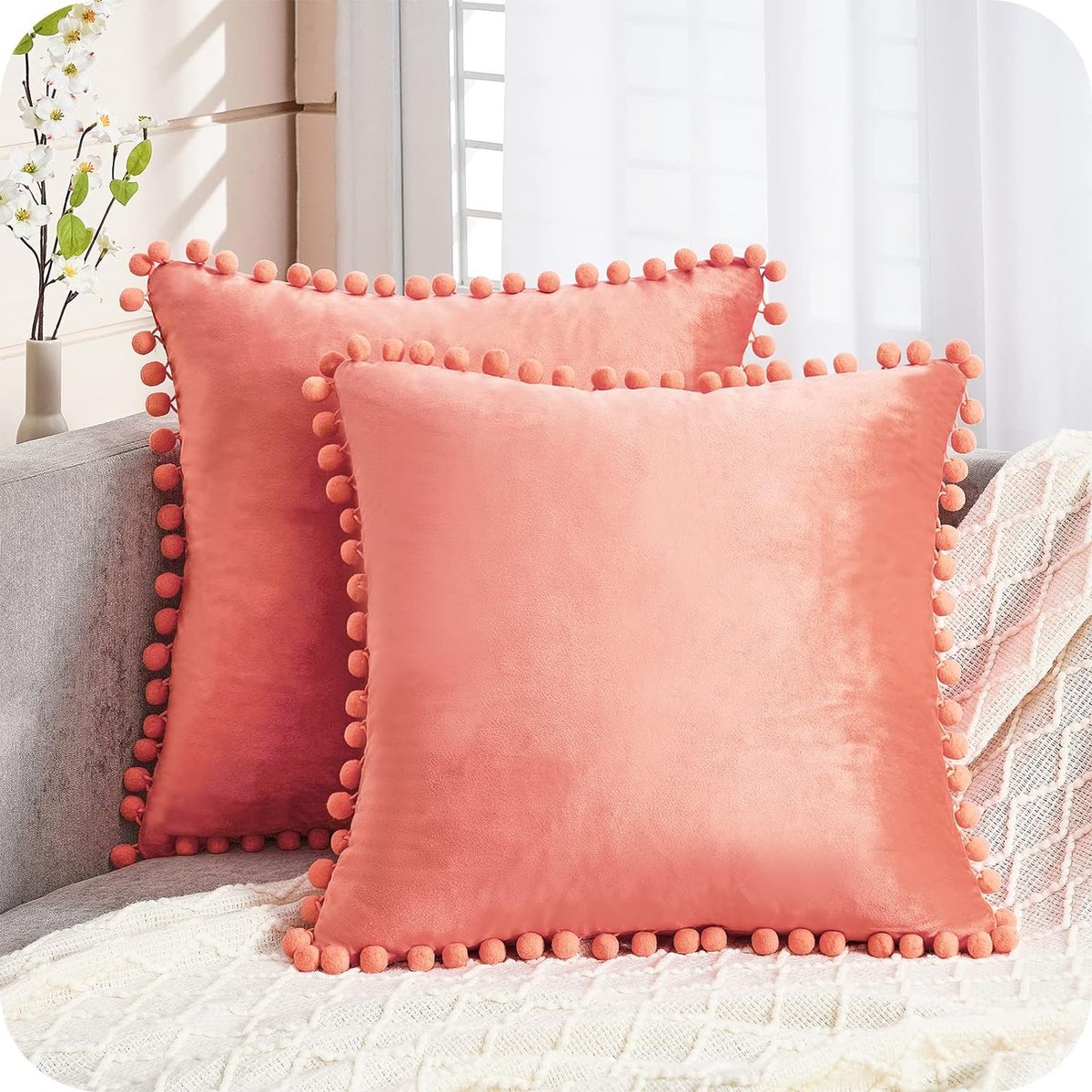 Set van 2 fluwelen kussens met pompons, effen kussenslopen, decoratieve kussenhoezen, voor bank, slaapkamer, woonkamer, kantoor, auto, 50 x 50 cm, koraalroze