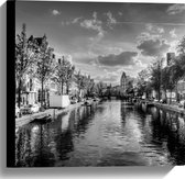 Canvas - Uitzicht over de Grachten van Amsterdam (Zwart-wit) - 40x40 cm Foto op Canvas Schilderij (Wanddecoratie op Canvas)