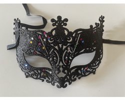 CHPN - Masker - Spannend masker - Gemaskerd bal - Oogmasker - Venetiaans masker - Mask - Verkleden - Bal - Carnaval - Zwart