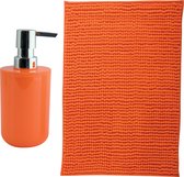 MSV badkamer droogloop mat - Milano - 40 x 60 cm - met bijpassende kleur zeeppompje - oranje