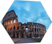 PVC Schuimplaat Hexagon - Zonsondergang achter Colesseum in Rome, Italië - 70x60.9 cm Foto op Hexagon (Met Ophangsysteem)