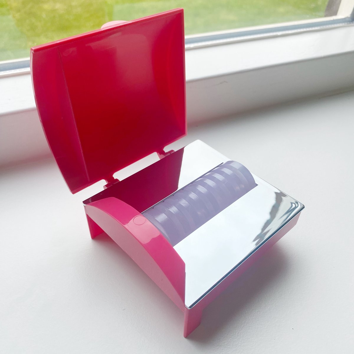 Whype Dispenser Roze - Alternatief voor vochtig toiletpapier - introductieset (Limited Edition)