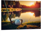 Dibond - Golf - Golfbal - Golfclub - Zonsondergang - Gras - Water - 100x75 cm Foto op Aluminium (Wanddecoratie van metaal)