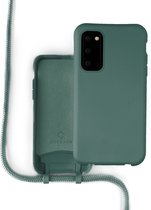 Coverzs Silicone case met koord - Telefoonhoesje met koord - Backcover hoesje met koord - touwtje - geschikt voor Samsung Galaxy S20 - donkergroen