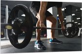 Vlag - Mens - Spieren - Schoenen - Oefening - Sporten - Fitness - Sportschool - Gewichten - 120x80 cm Foto op Polyester Vlag