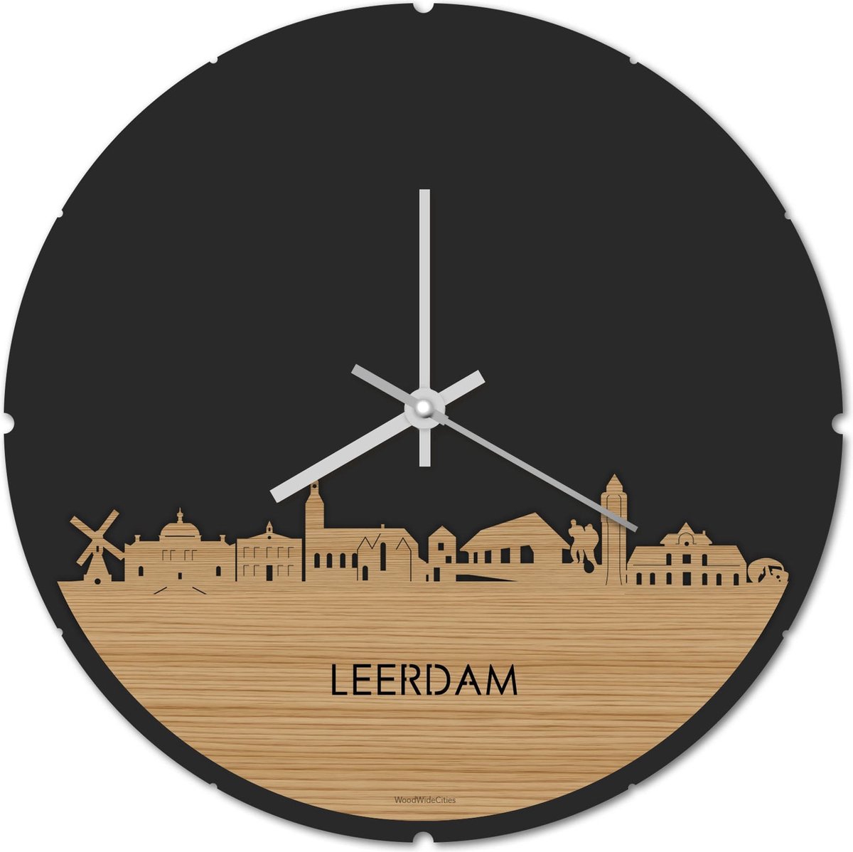 Skyline Klok Rond Leerdam Bamboe hout - Ø 44 cm - Stil uurwerk - Wanddecoratie - Meer steden beschikbaar - Woonkamer idee - Woondecoratie - City Art - Steden kunst - Cadeau voor hem - Cadeau voor haar - Jubileum - Trouwerij - Housewarming -