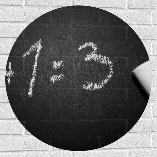 Muursticker Cirkel - 1+1=3 met Krijt Geschreven op Krijtbord - 70x70 cm Foto op Muursticker
