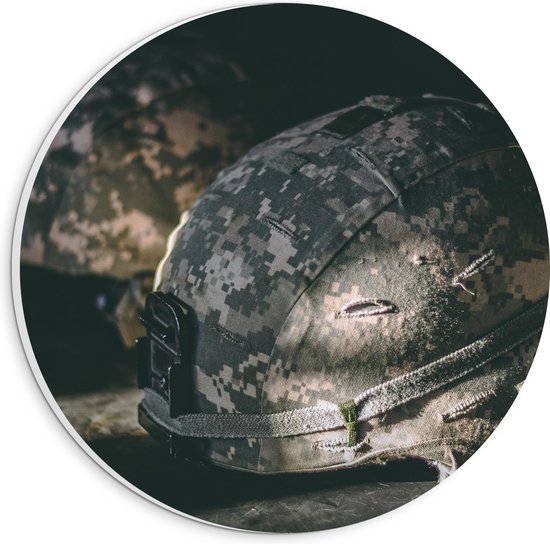 PVC Schuimplaat Muurcirkel - Twee Helmen van Soldaten - 20x20 cm Foto op Muurcirkel (met ophangsysteem)