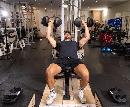 AJ-Sports Verstelbare Dumbell 24 KG - 2kg t/m 24kg - Dumbells set - Gewichten set - Halterset - Fitness gewichten - Krachttraining - Fitness - Gym - Sport - 15 Dumbells in één! - Let op PER STUK = 1 Dumbbell!