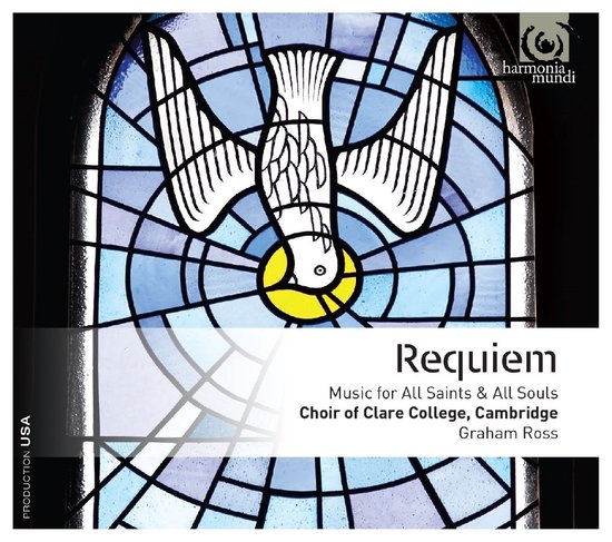 CD hoes met een glas-in-loodraam dat een duif voorstelt, boven de tekst 'Requiem' en 'Choir of Clare College, Cambridge'.