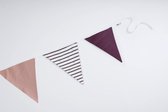 Vlaggenlijn van stof | Heartline Scribble - 2 meter / 5 vlaggetjes - Roze, Paarse, Hartjes driehoek vlaggetjes - Verjaardag slinger / Babykamer decoratie - Stoffen slingers handgemaakt & duurzaam