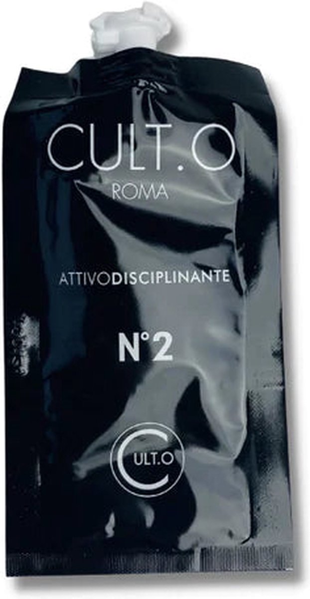 Cult.O No.2 Attivo Disciplinante, haardisciplinerend en gladmakend concentraat, 1x10ml