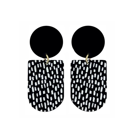 Clay Spot Drop Oorbellen - Zwart/Wit | 4,7 x 2 cm | Kunststof Oorhangers | Fashion Favorite
