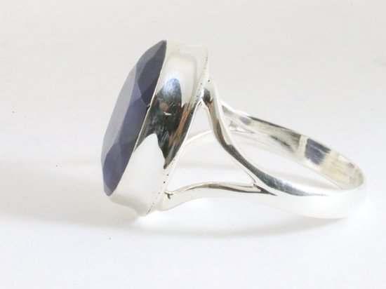Bague ovale en argent avec saphir bleu - taille 19