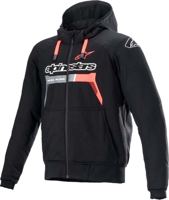 Zwarte hoodie met capuchon van Alpinestars met opdruk 'alpinestars' in wit en rood, en neonrode accenten op de capuchonkoorden.