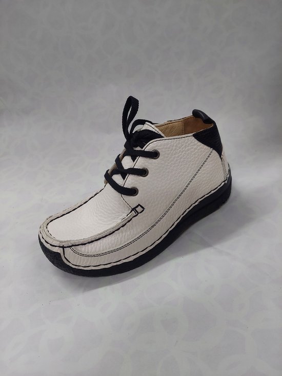 WOLKY 1011 / veterschoenen / wit / maat 31