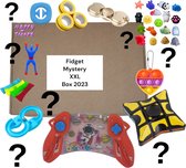 Happy Trendz® onmisbare "Fidget Super Pakket 2023" - een verbazingwekkend assortiment - 16 DELIG - 2023 fidget Cadeau kerst Sint Halloween Feestdagen Nieuwe fidget Stress Toys - Letterlijk XL Model