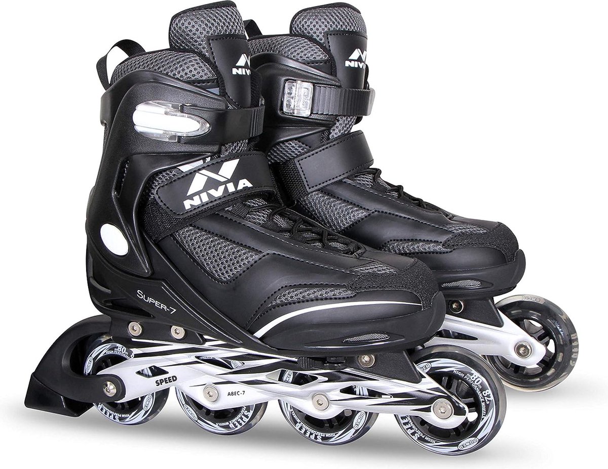 Nivia Verstelbare Inline Skates Kinderen 32–35 EU – Comfortabele Skeelers met PU Wielen – Stevig Frame & Veilige Sluiting – Duurzame Kinder Skates voor Jongens & Meisjes – Indoor & Outdoor Skaten – Beginners & Gevorderden Zwart