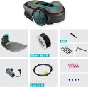 Grijze robotmaaier met turkooizen accenten en accessoires: oplaadstation, draad, bevestigingshaken, moeren en sleutel.