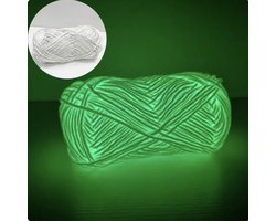 Glow in the dark - Wol - Garen - 53 meter lang - 2mm - Wit